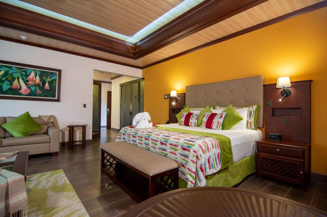Hotel Arenal Springs Resort & Spa La Fortuna Luaran gambar Suite at the hotel