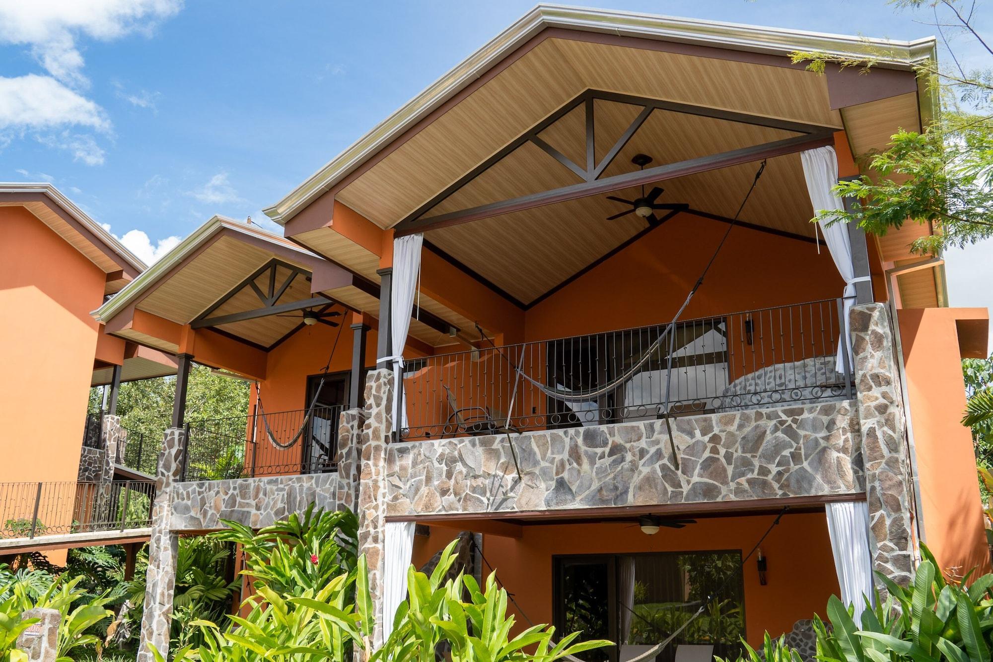Hotel Arenal Springs Resort & Spa La Fortuna Luaran gambar A villa at the resort