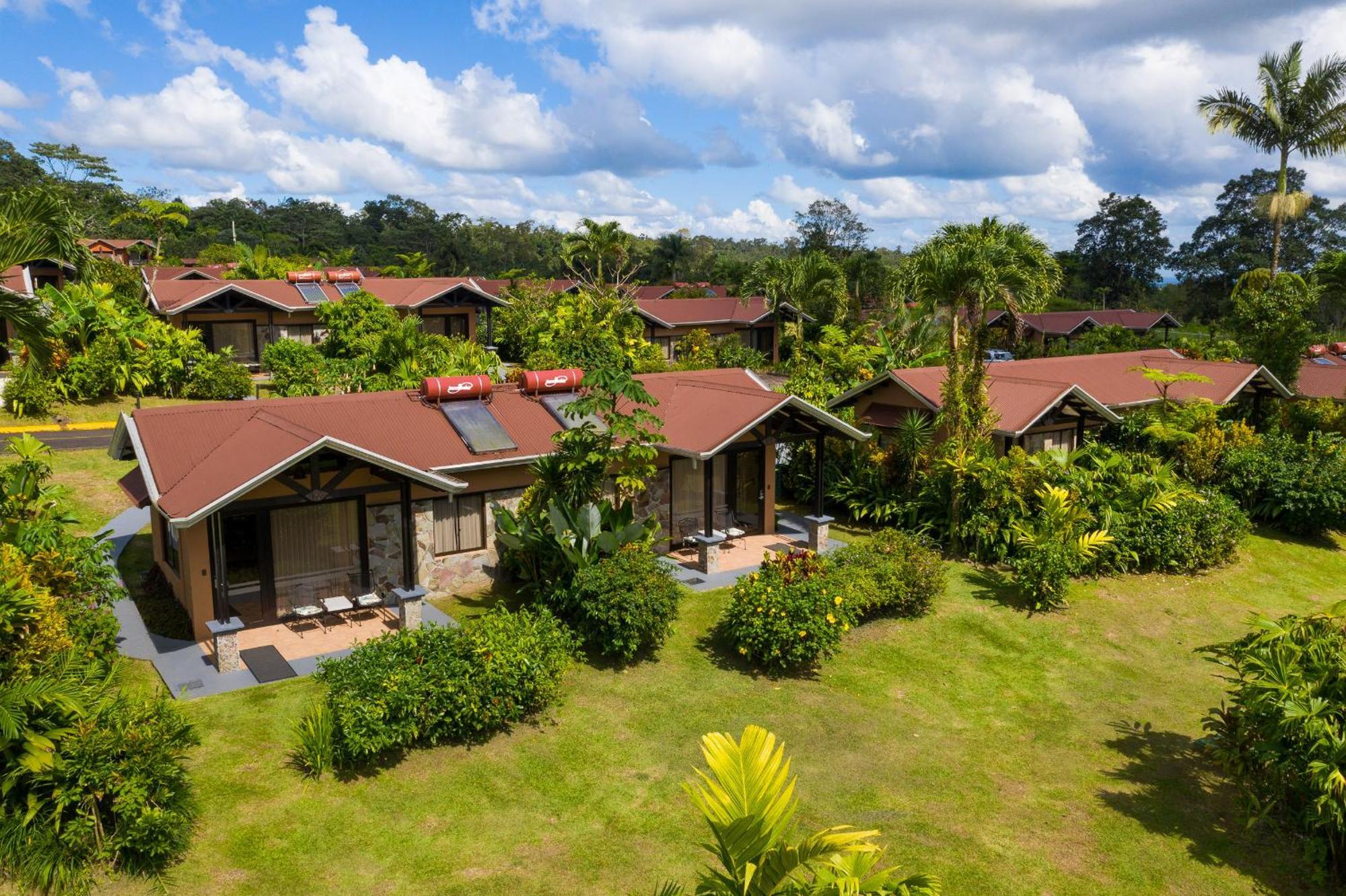 Hotel Arenal Springs Resort & Spa La Fortuna Luaran gambar The villas at the resort